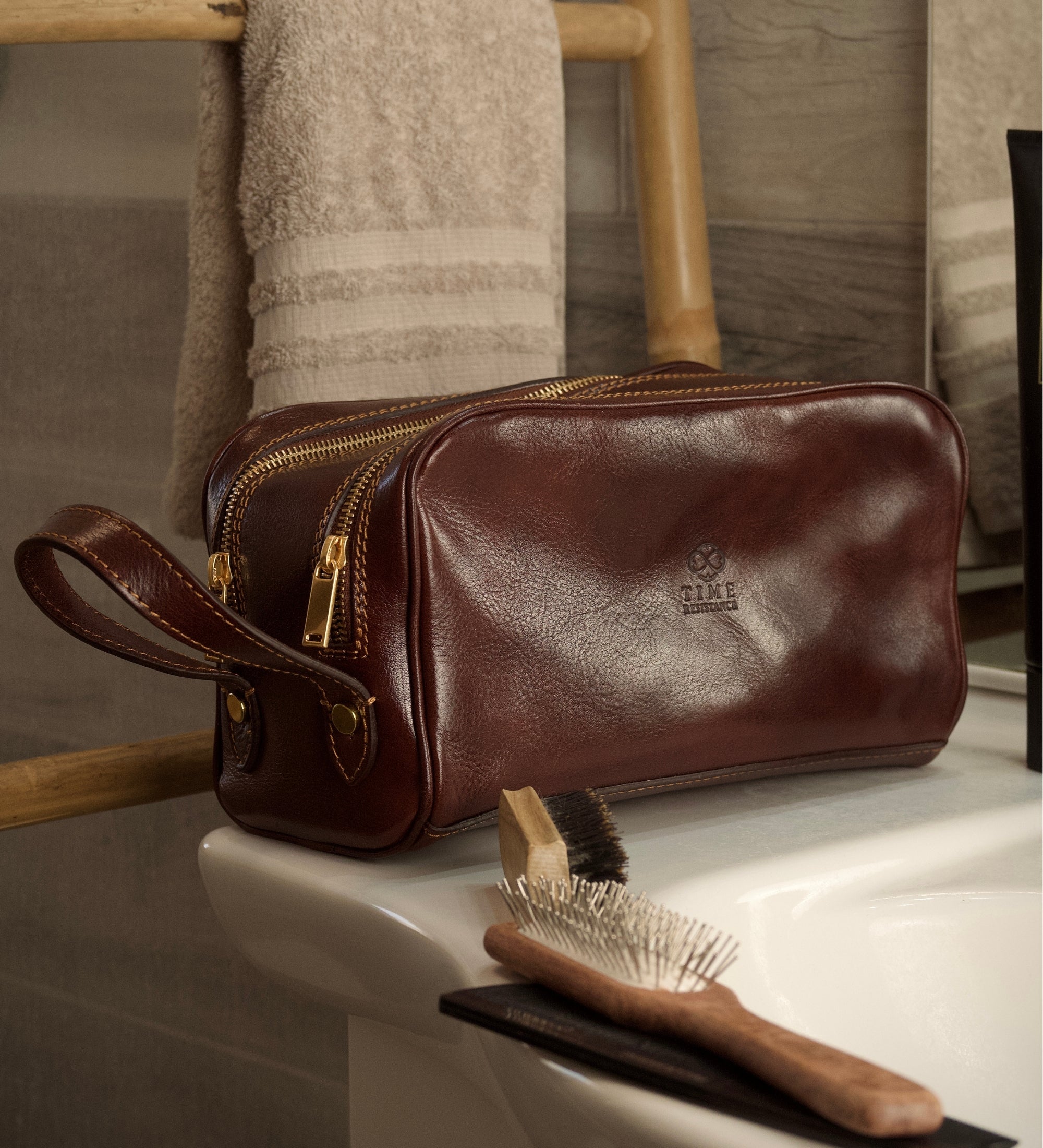 Skórzana kosmetyczka, zestaw podróżny - All the Kings Men