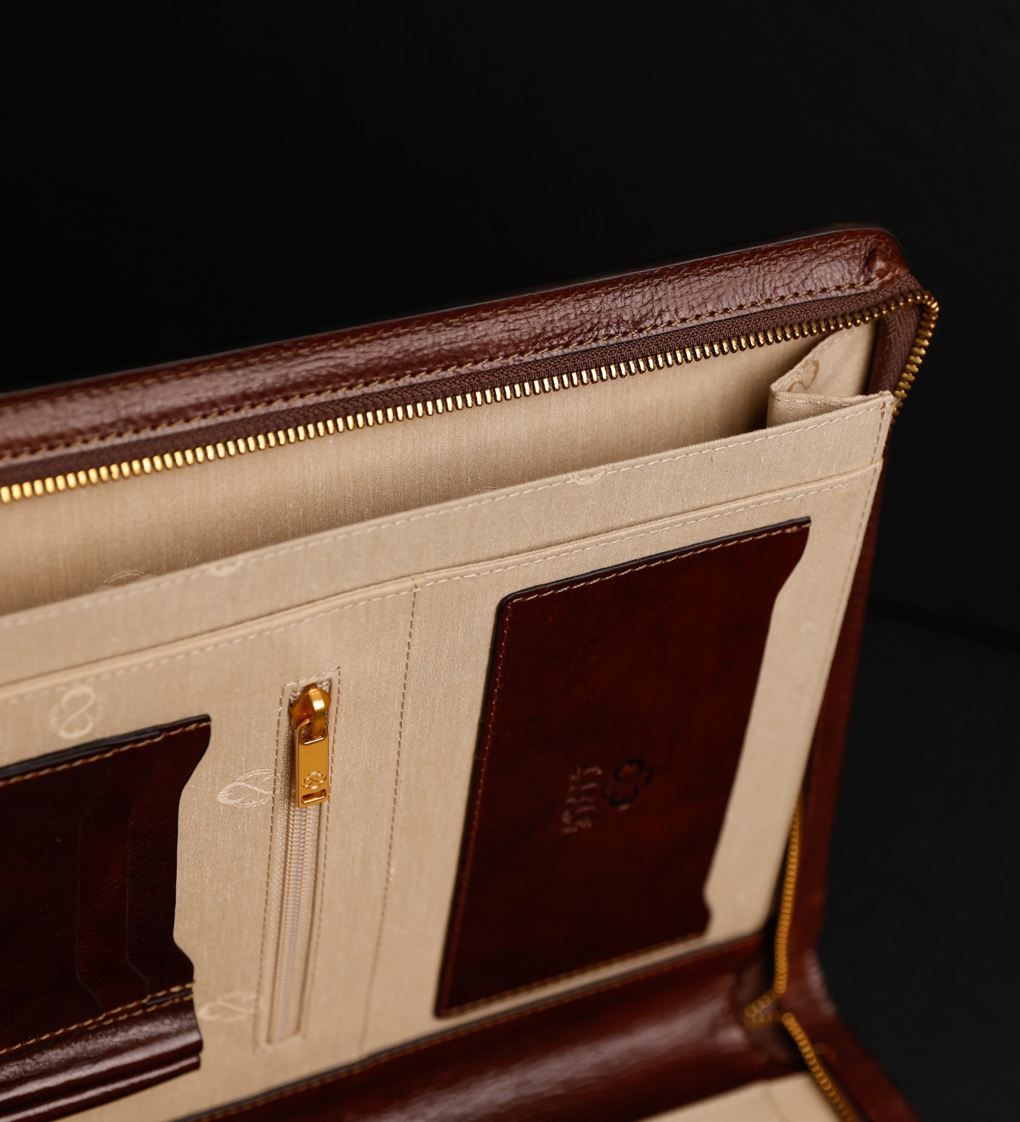 Skórzana teczka na dokumenty A4 dla kobiet - Candide