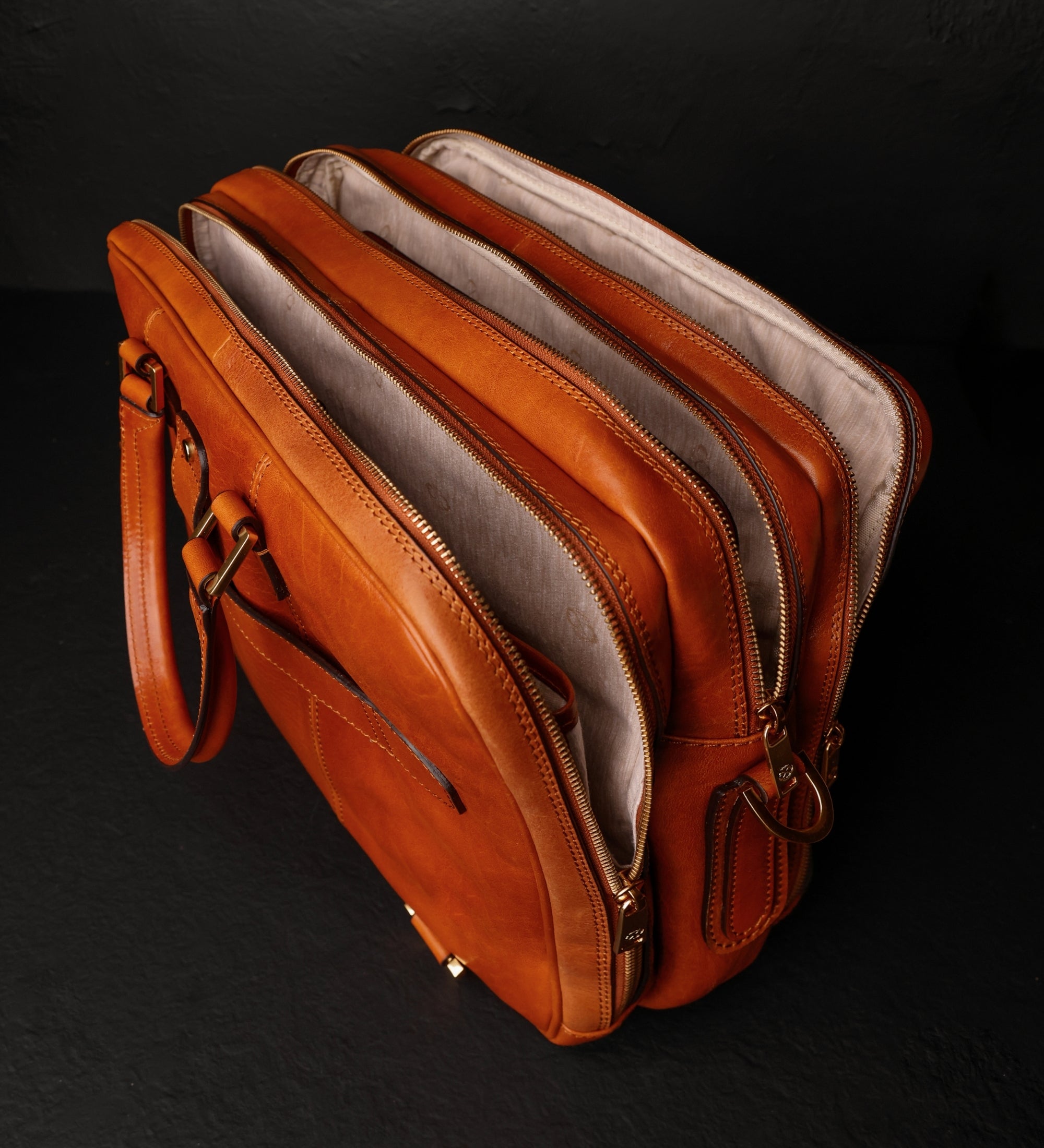 Skórzana torba/plecak wielofunkcyjny - A Farewell to Arms