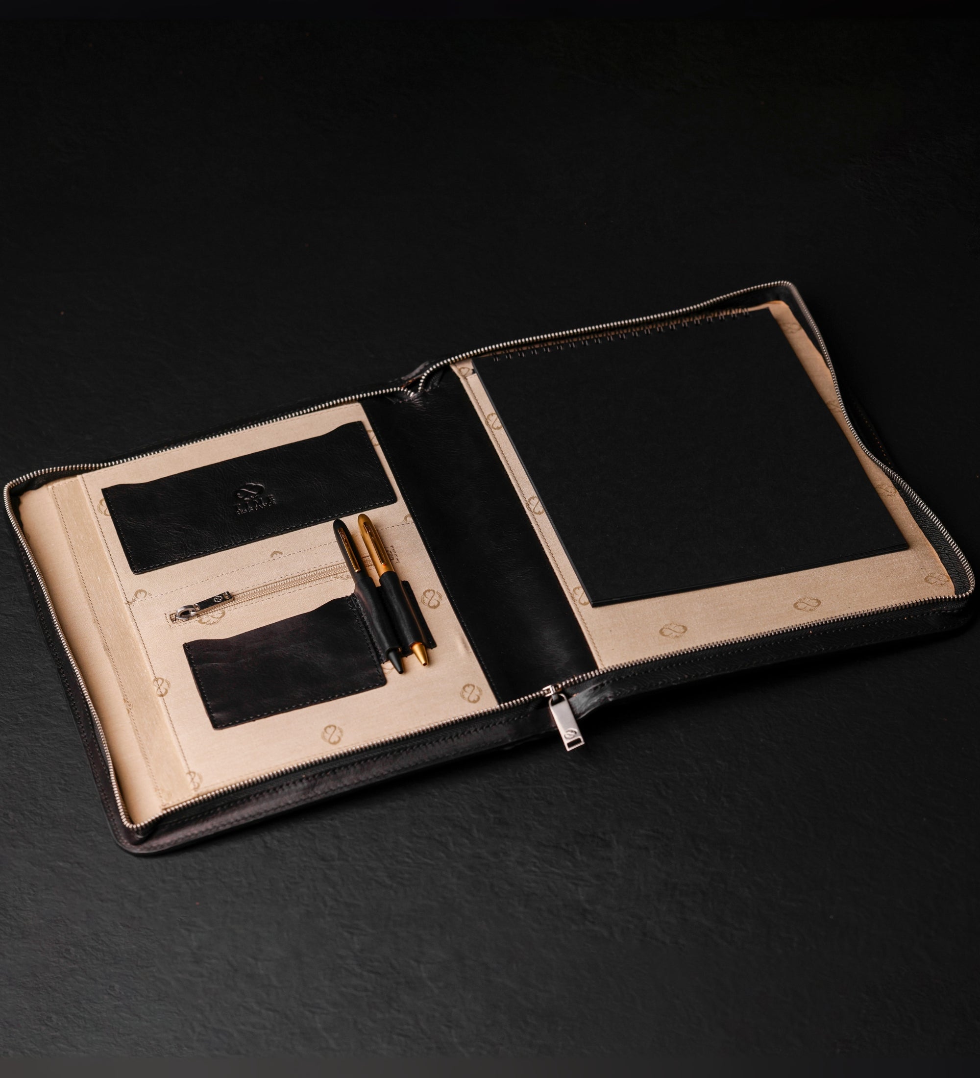 Skórzana teczka na dokumenty A4 dla kobiet - Candide