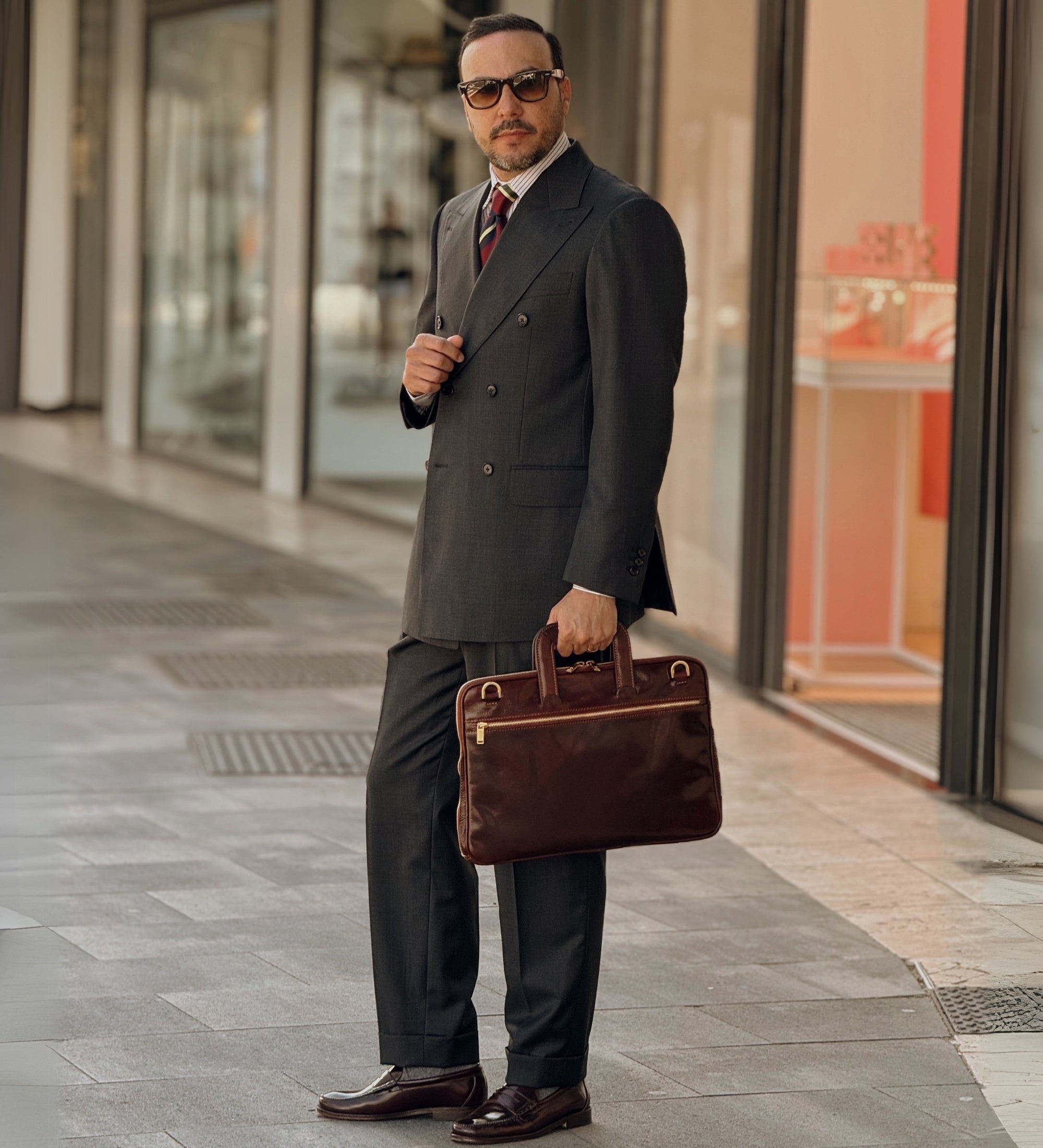 Skórzana teczka na laptopa - Brave New World