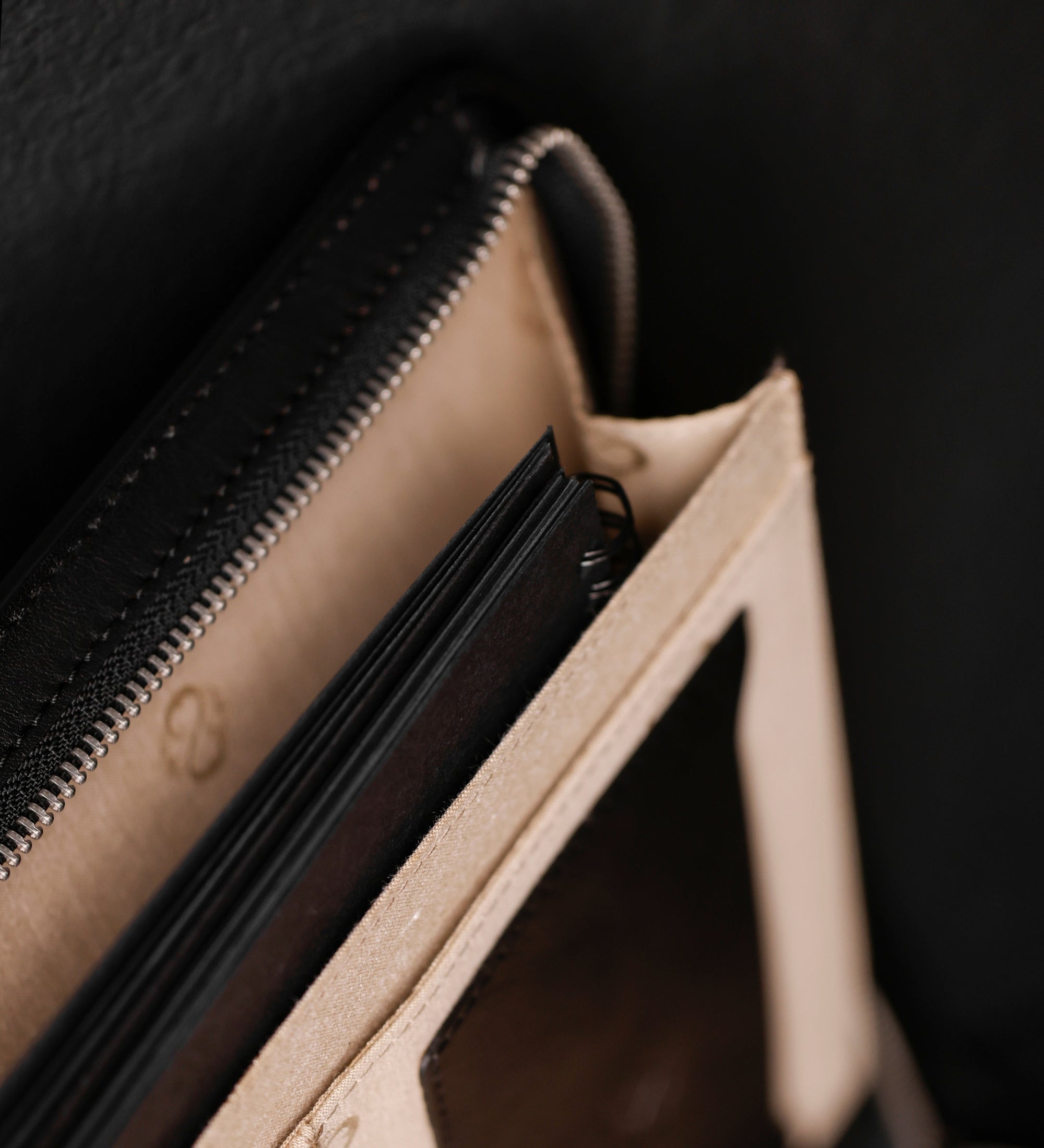 Skórzany organizer folder na dokumenty A4 - Candide