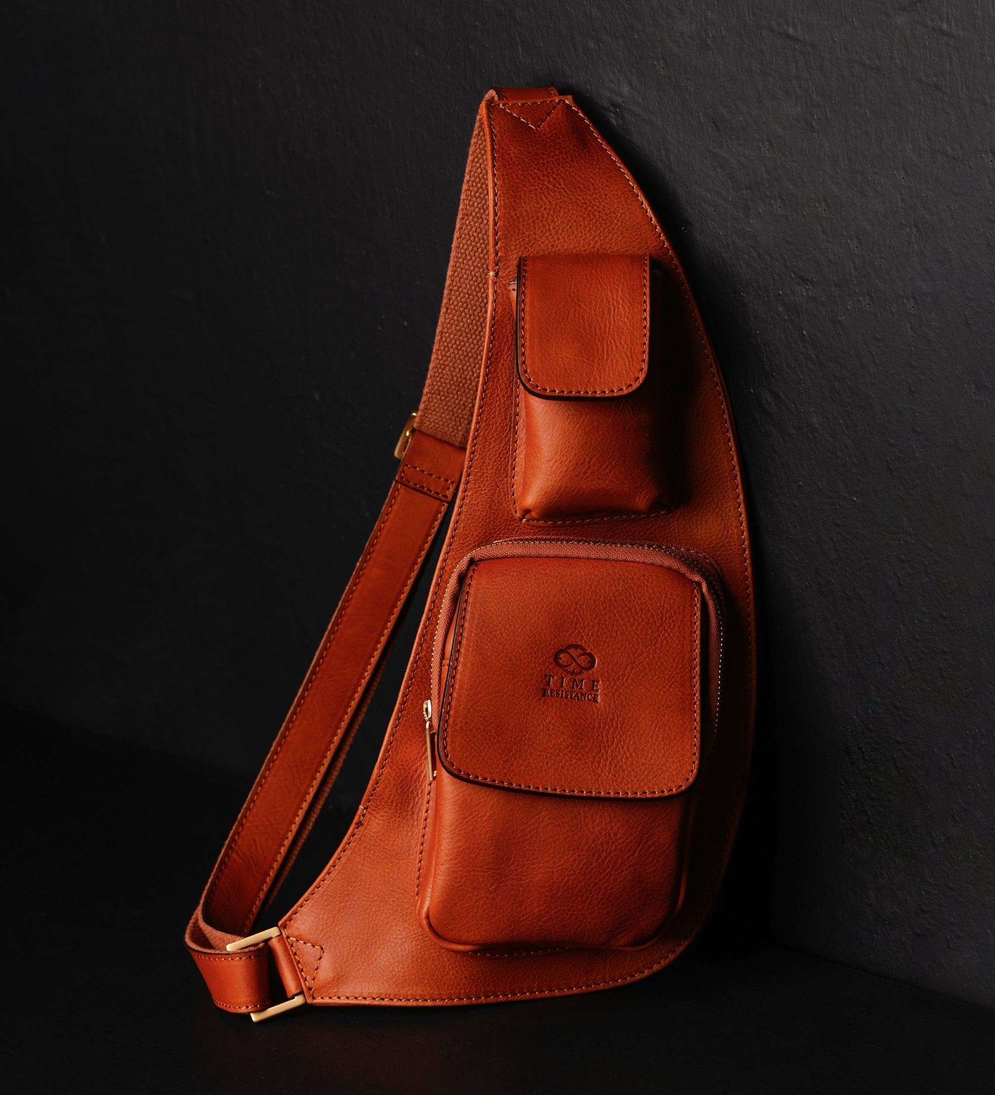 Skórzana torba typu sling crossbody - The Monk