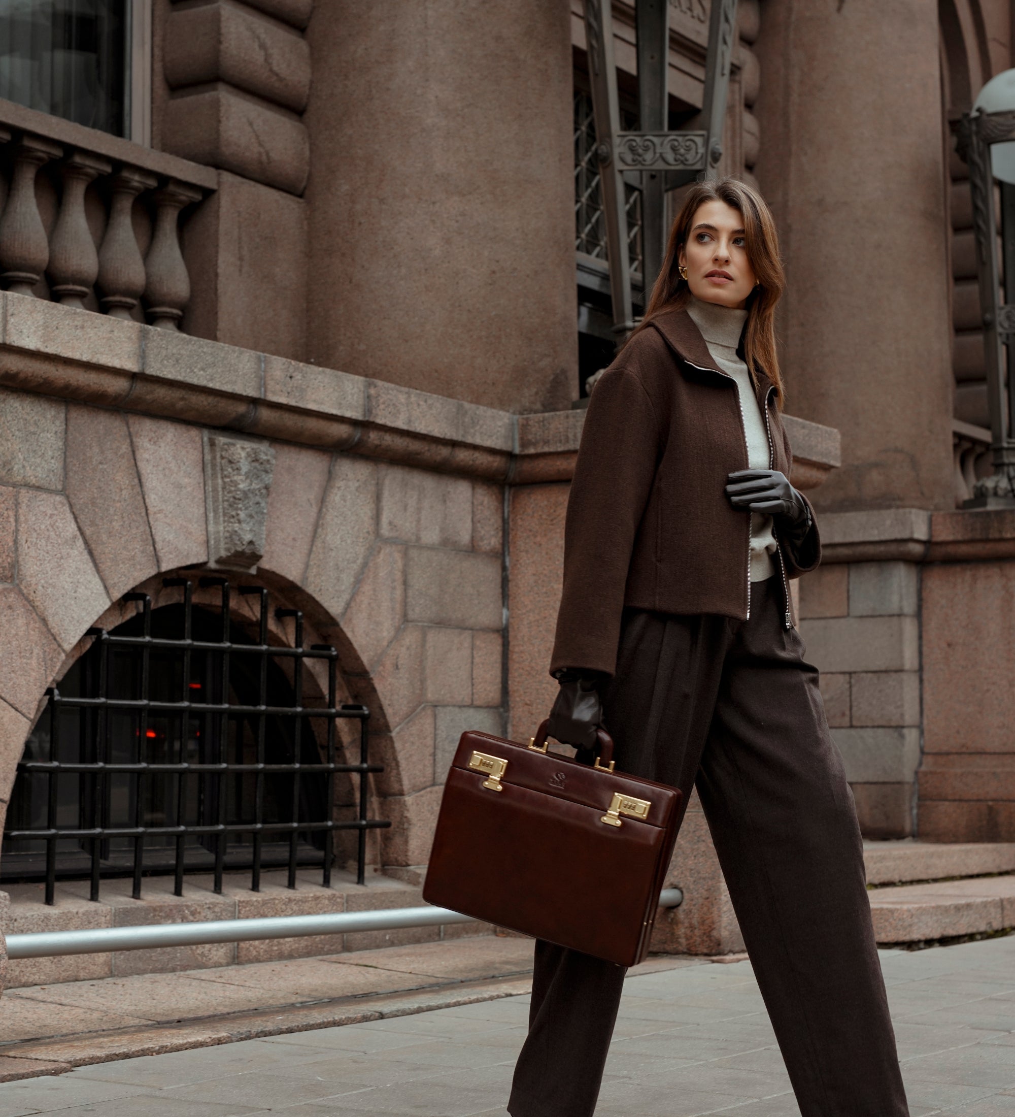 Skórzana teczka dyplomatyczna dla kobiet - Vendetta