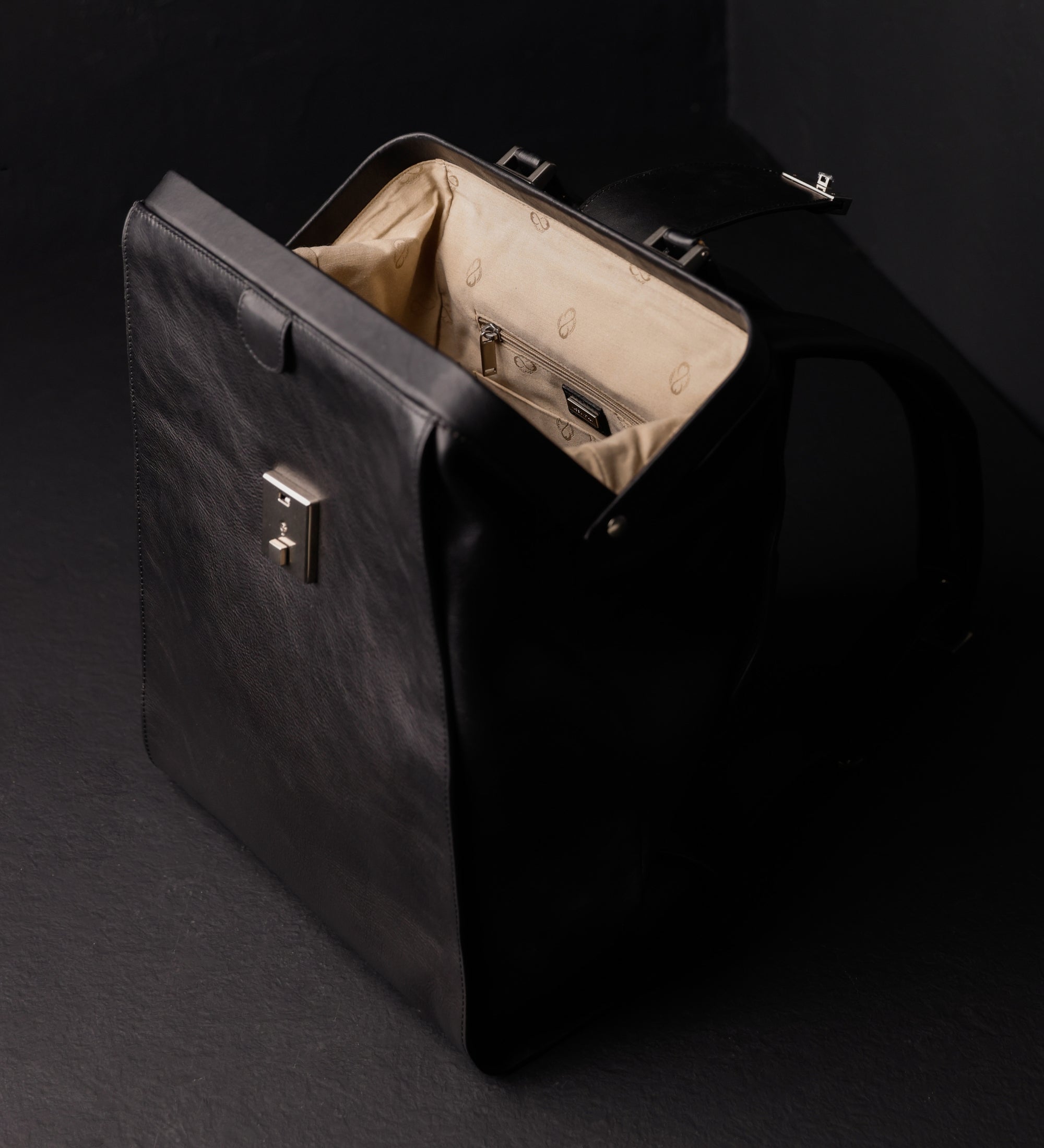 Plecak skórzany - A Brief Story of Time