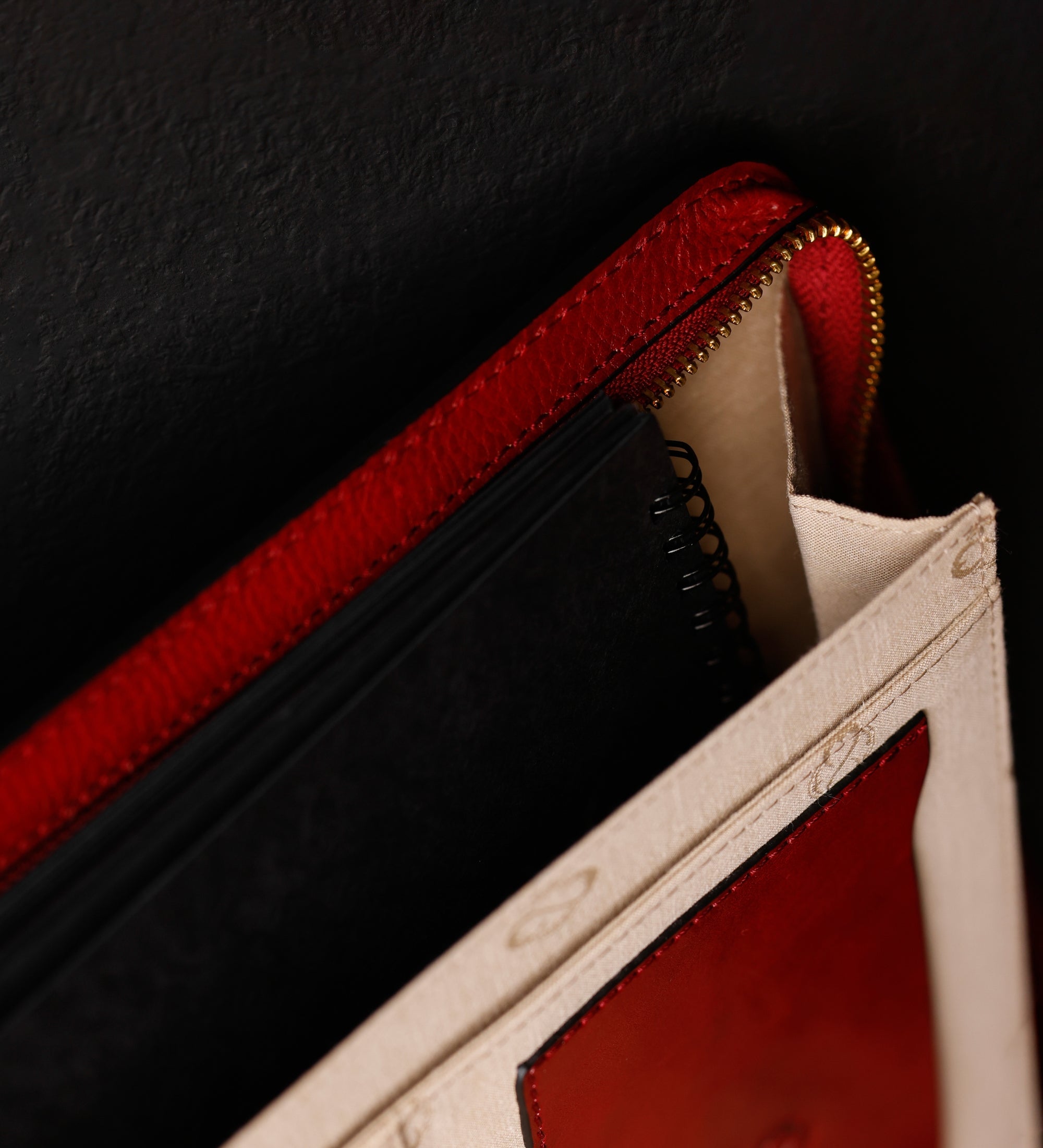 Skórzana teczka na dokumenty A4 dla kobiet - Candide