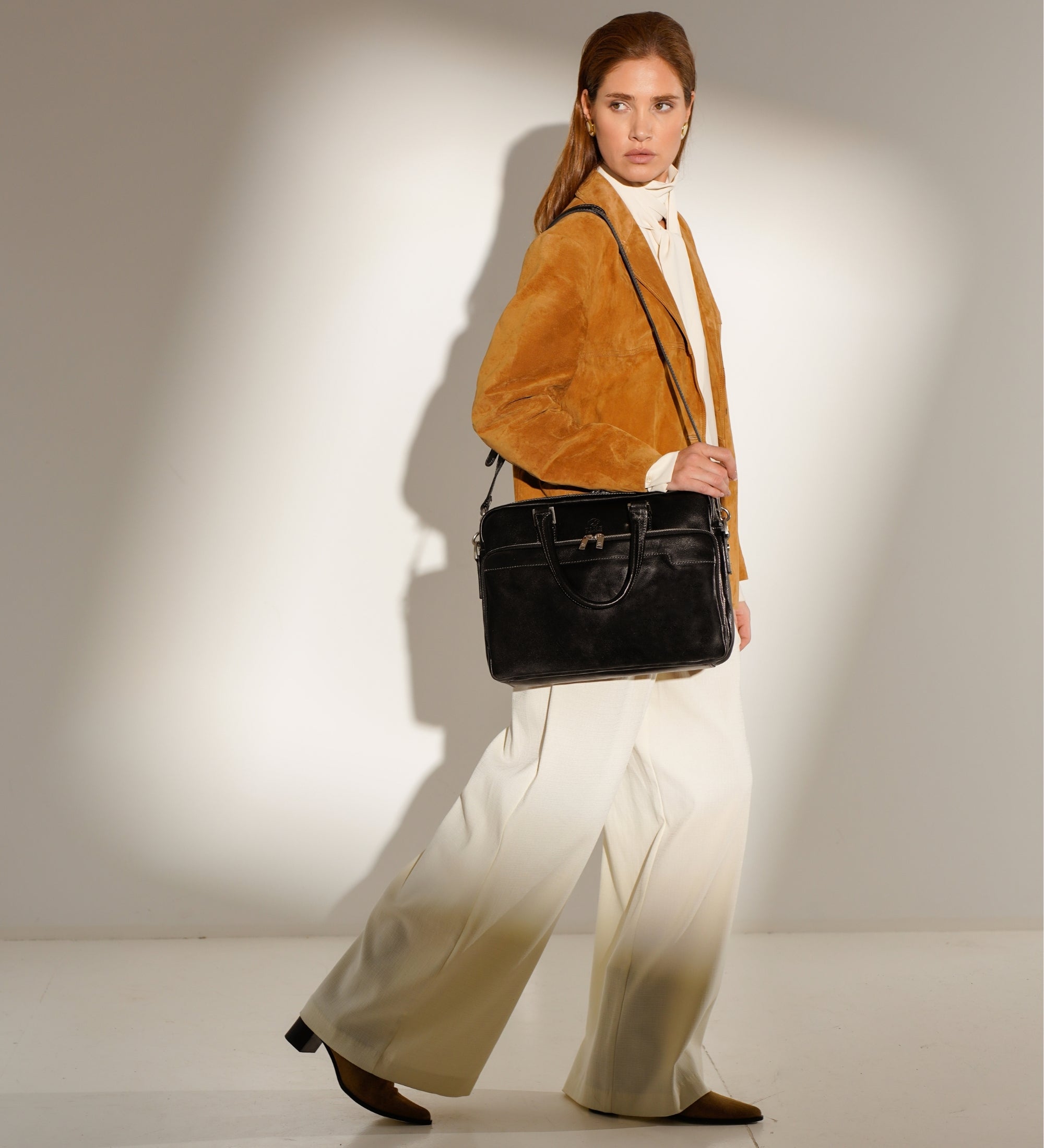 Skórzana teczka damska na laptopa - Orlando