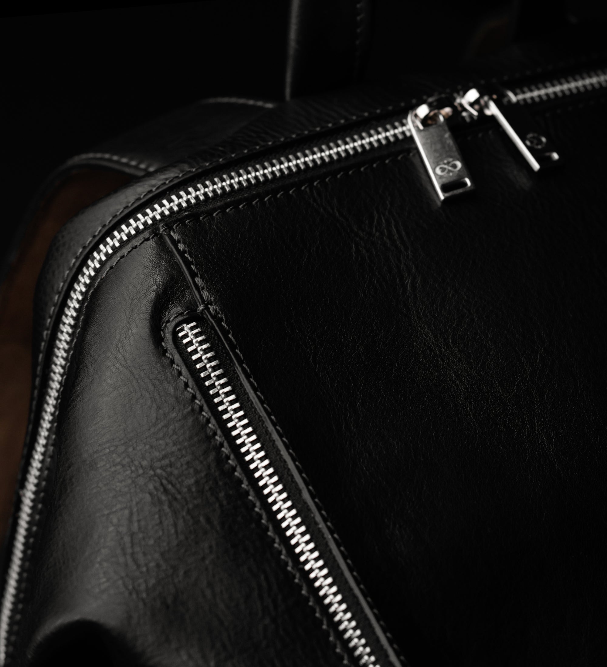 Skórzany plecak dla kobiet - A Bend in the River