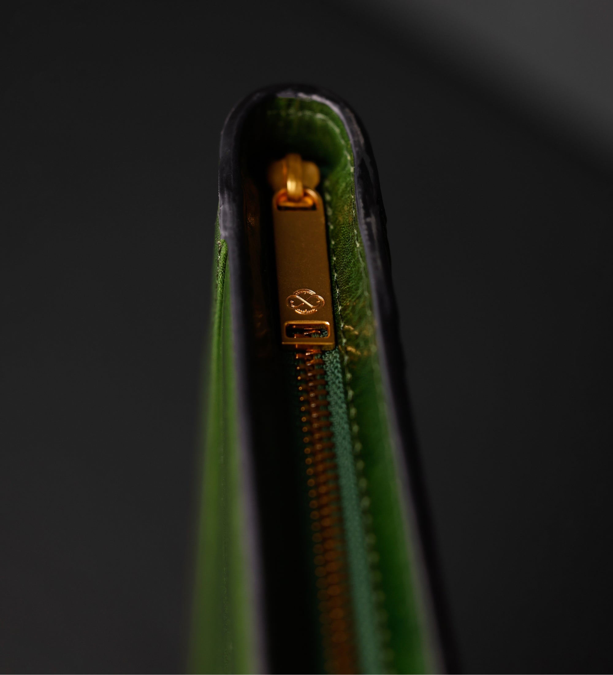 Skórzana teczka na dokumenty A4 dla kobiet - Candide