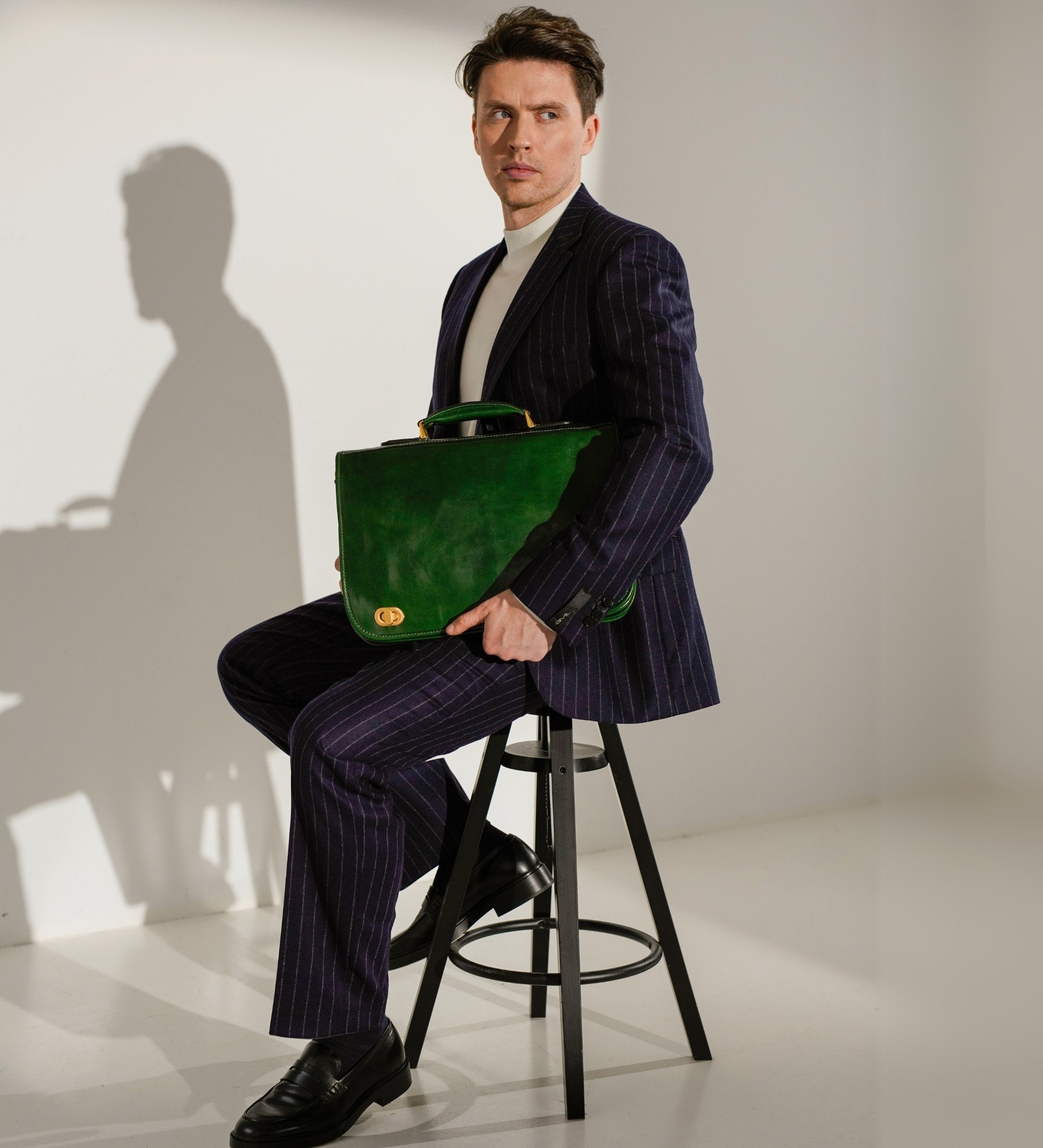 Skórzana teczka na laptopa - Illusions