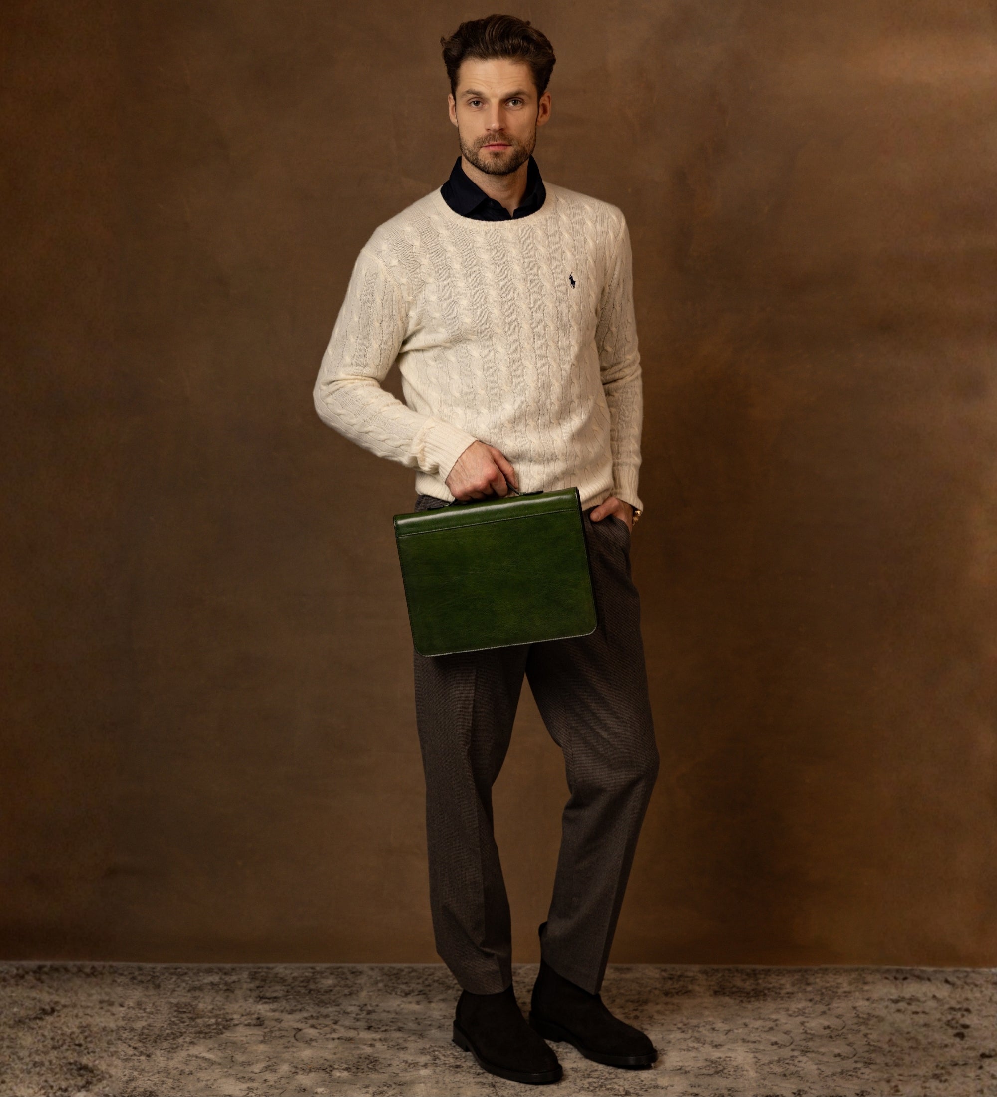 Skórzane etui na dokumenty z segregatorem - Joy in the Morning