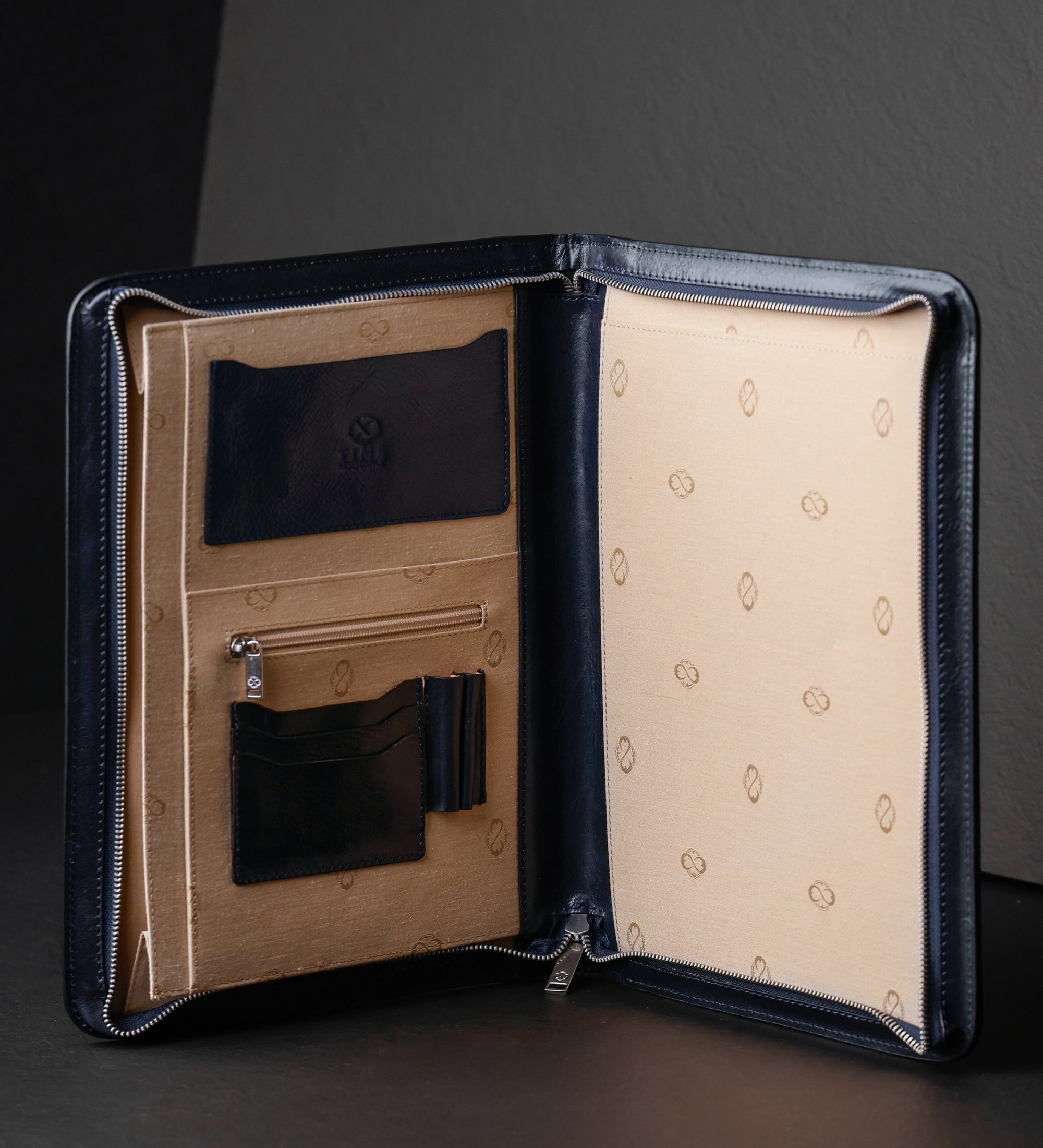 Skórzana teczka na dokumenty A4 dla kobiet - Candide