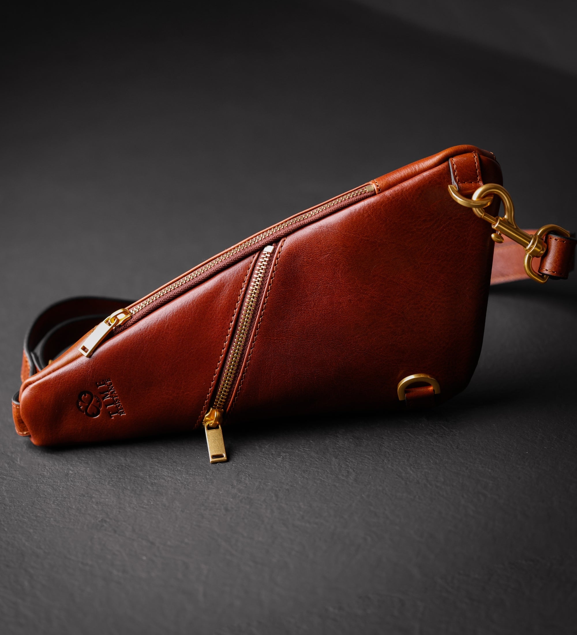 Skórzana torba na klatkę piersiową - Tales of the City