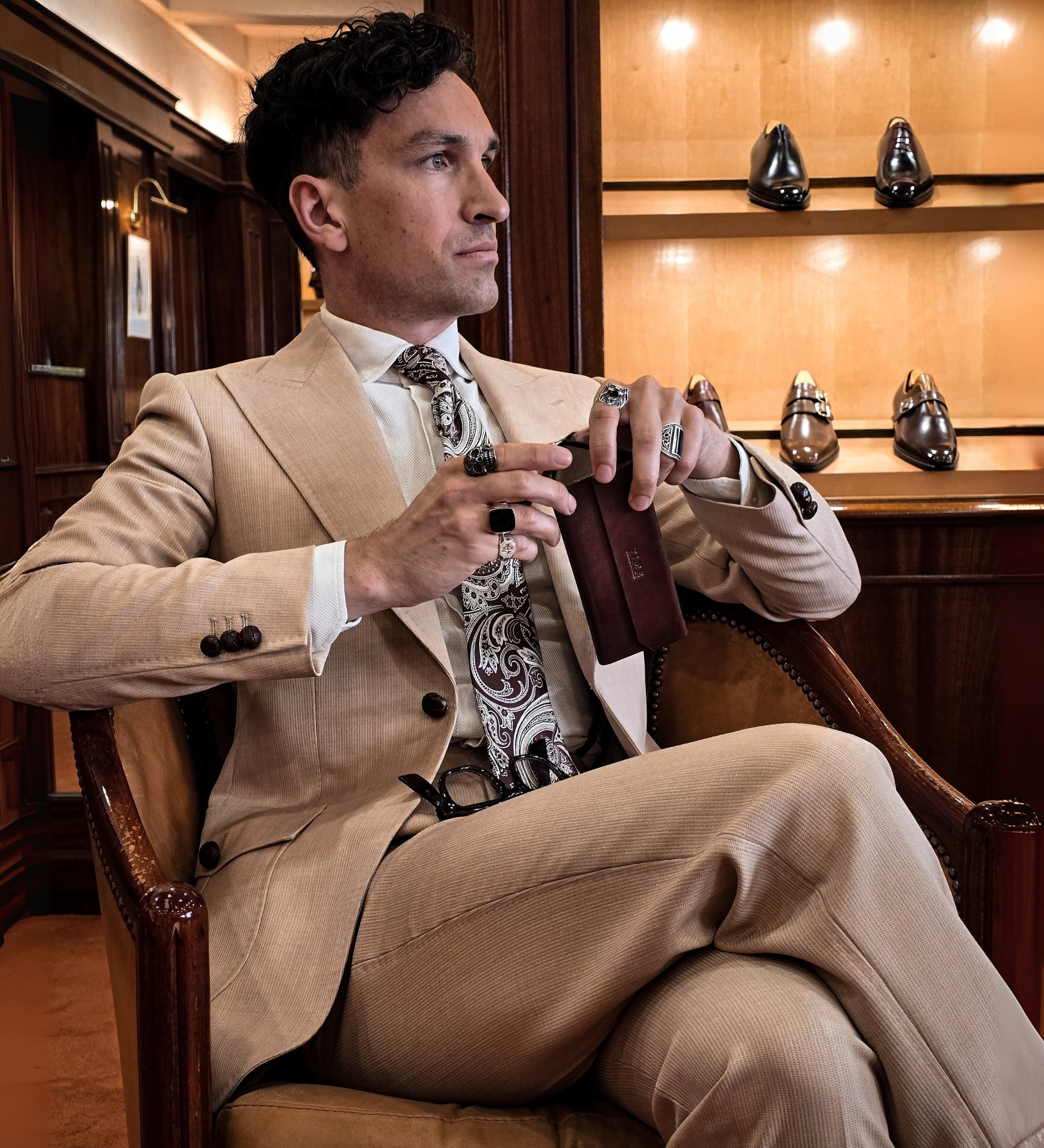 Składane skórzane etui na okulary - The Riddle of the Sands