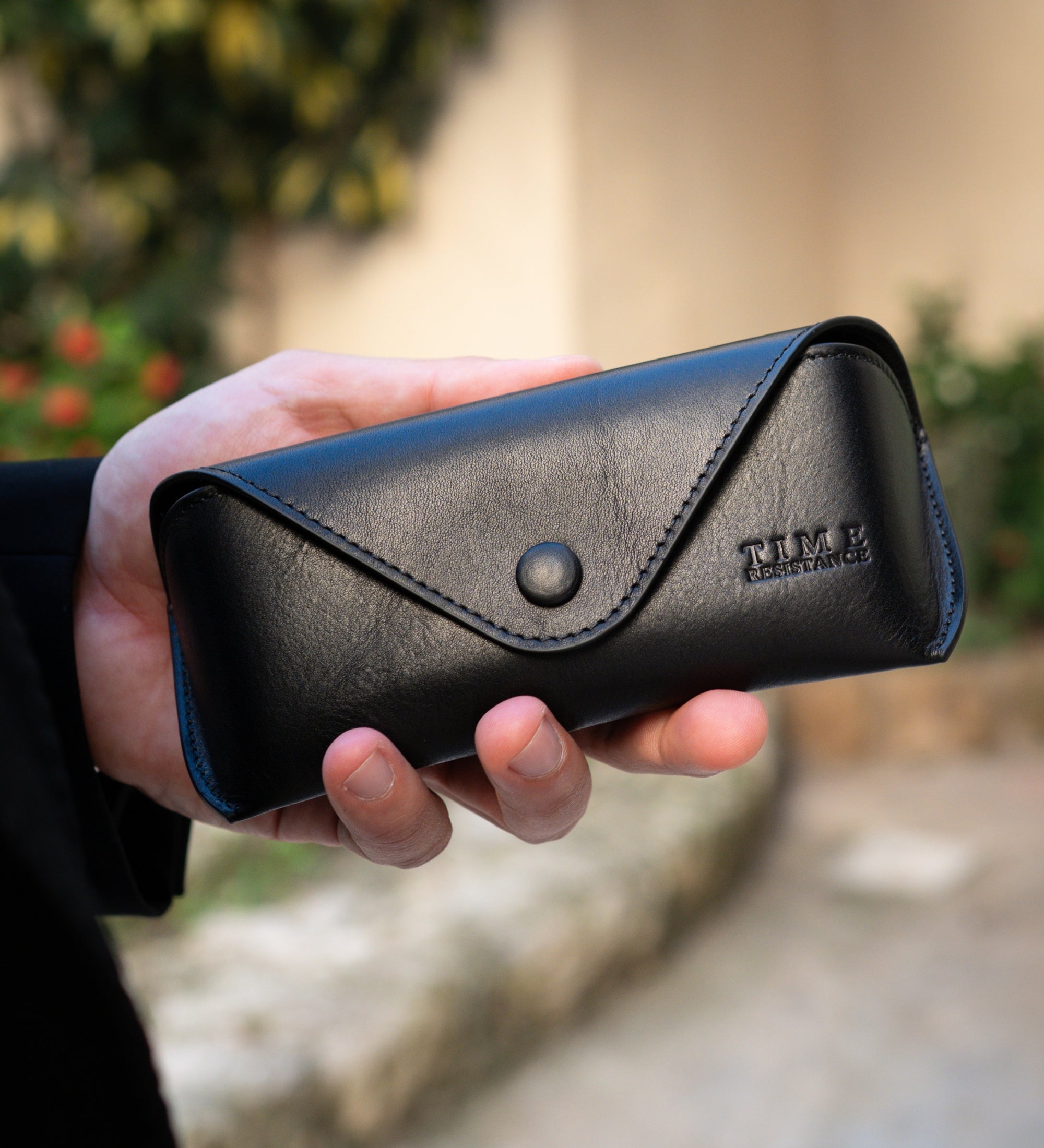 Skórzane etui na okulary - A High Wind In Jamaica