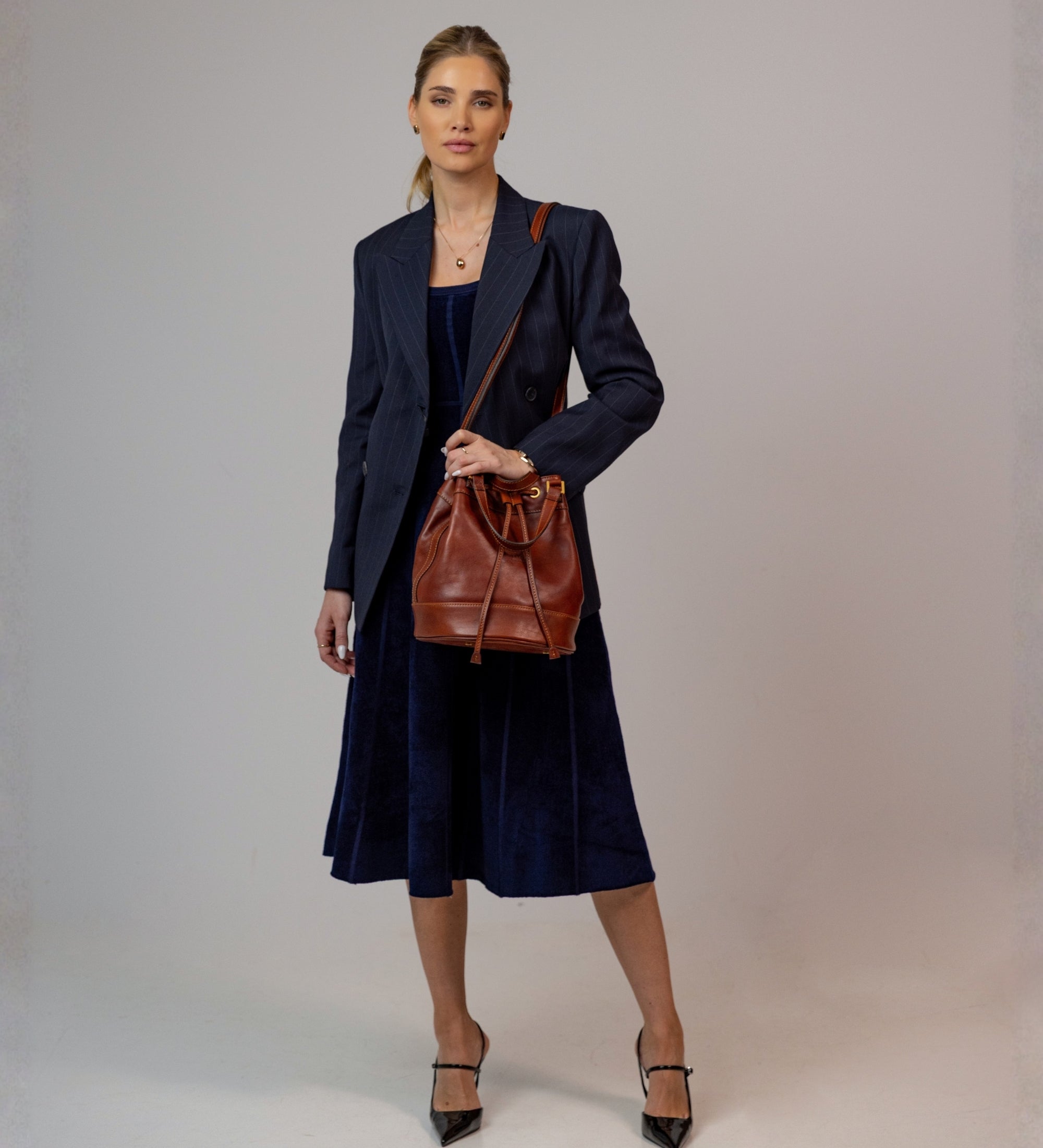 Skórzana torba typu worek dla kobiet - Light In August