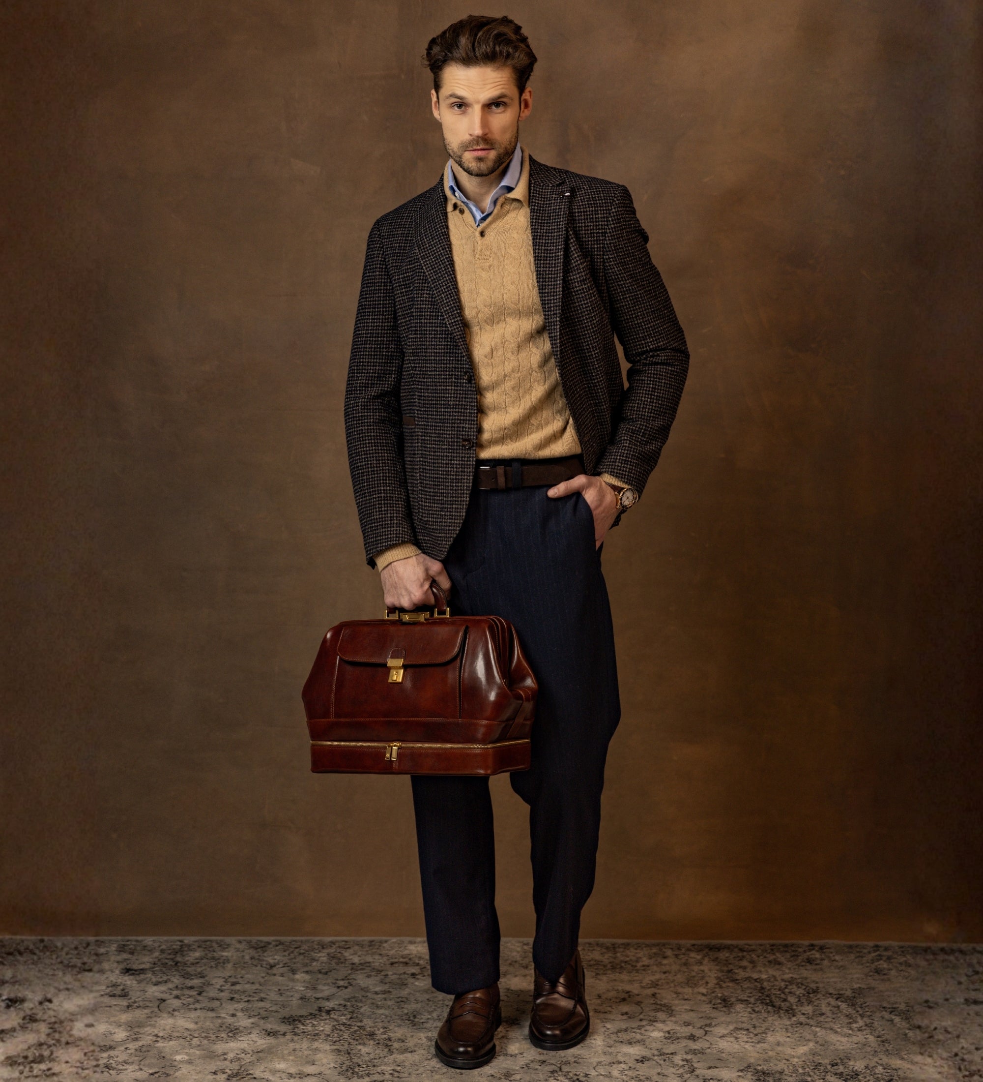 Duża włoska torba lekarska ze skóry - The Master and Margarita