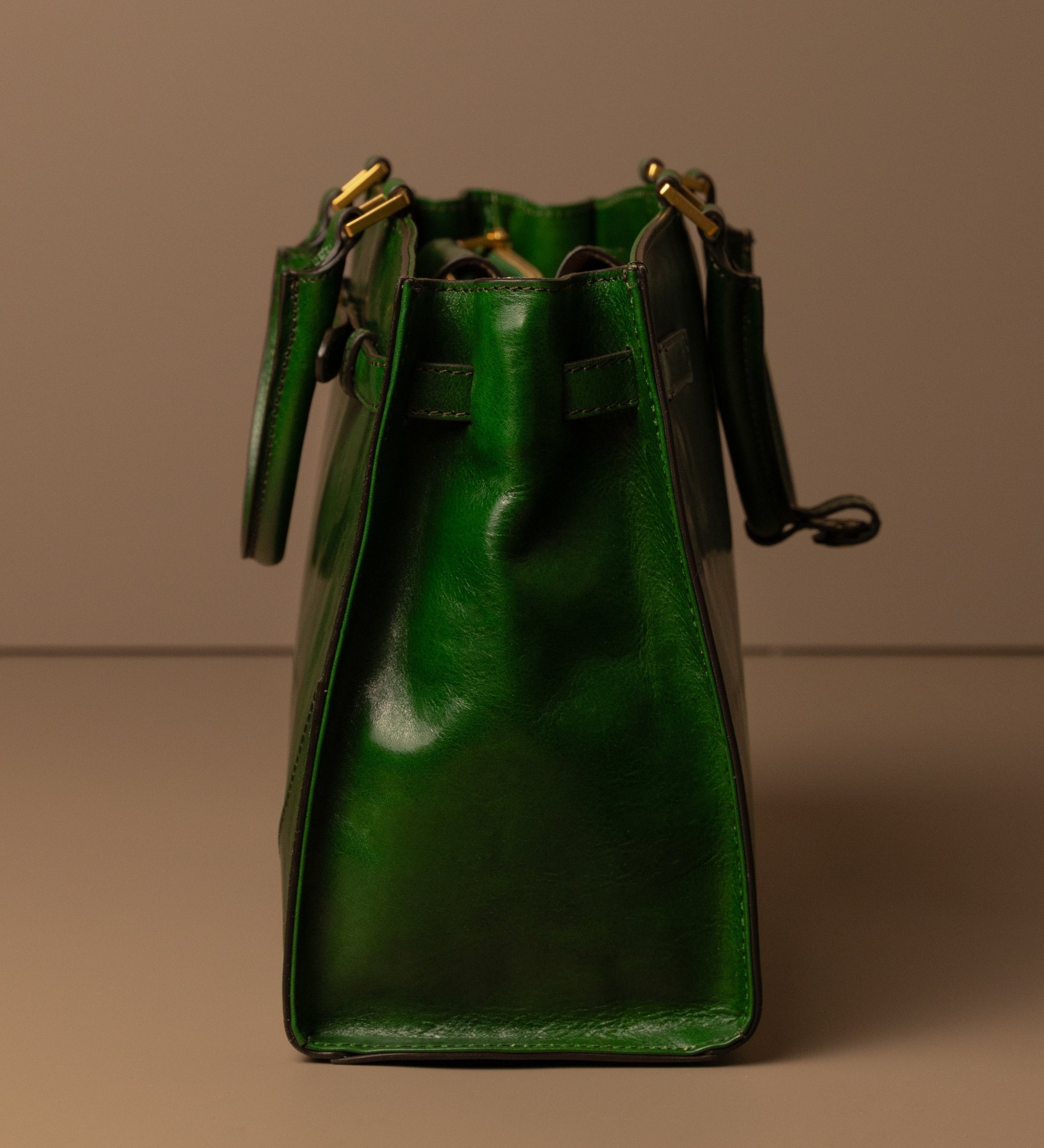 Skórzana torebka dla kobiet - Shirley