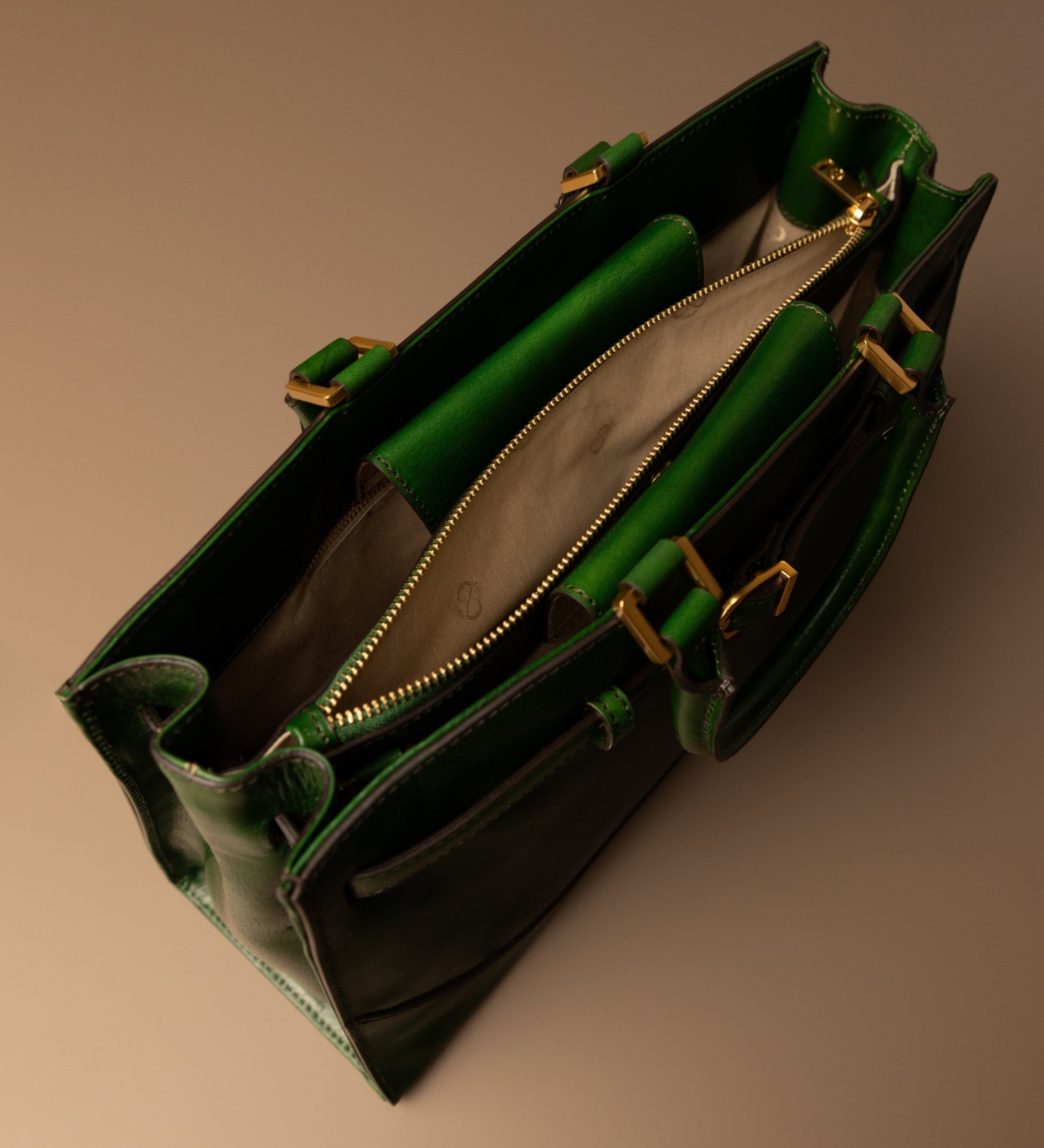 Skórzana torebka dla kobiet - Shirley