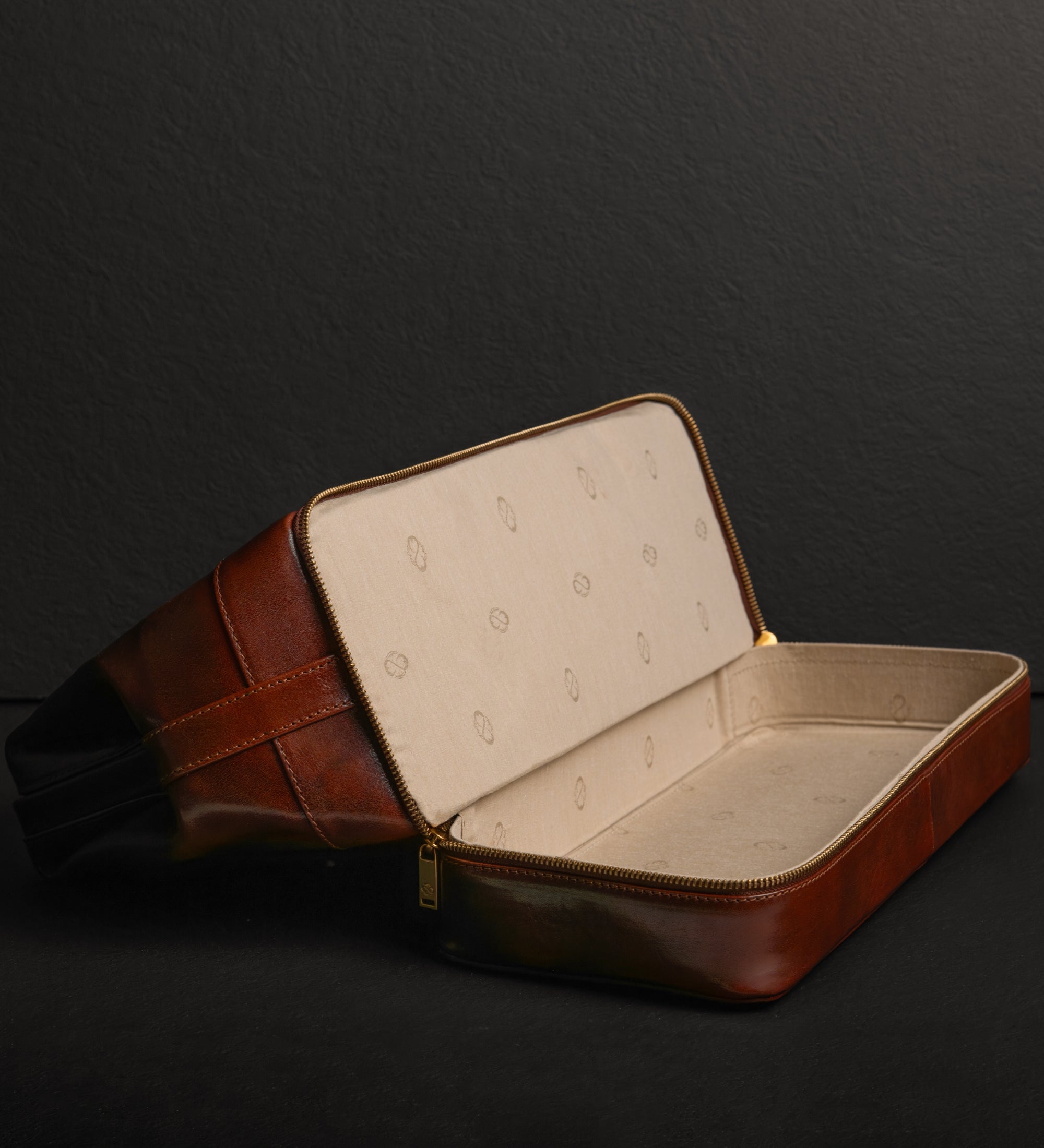 Duża włoska torba lekarska ze skóry - The Master and Margarita