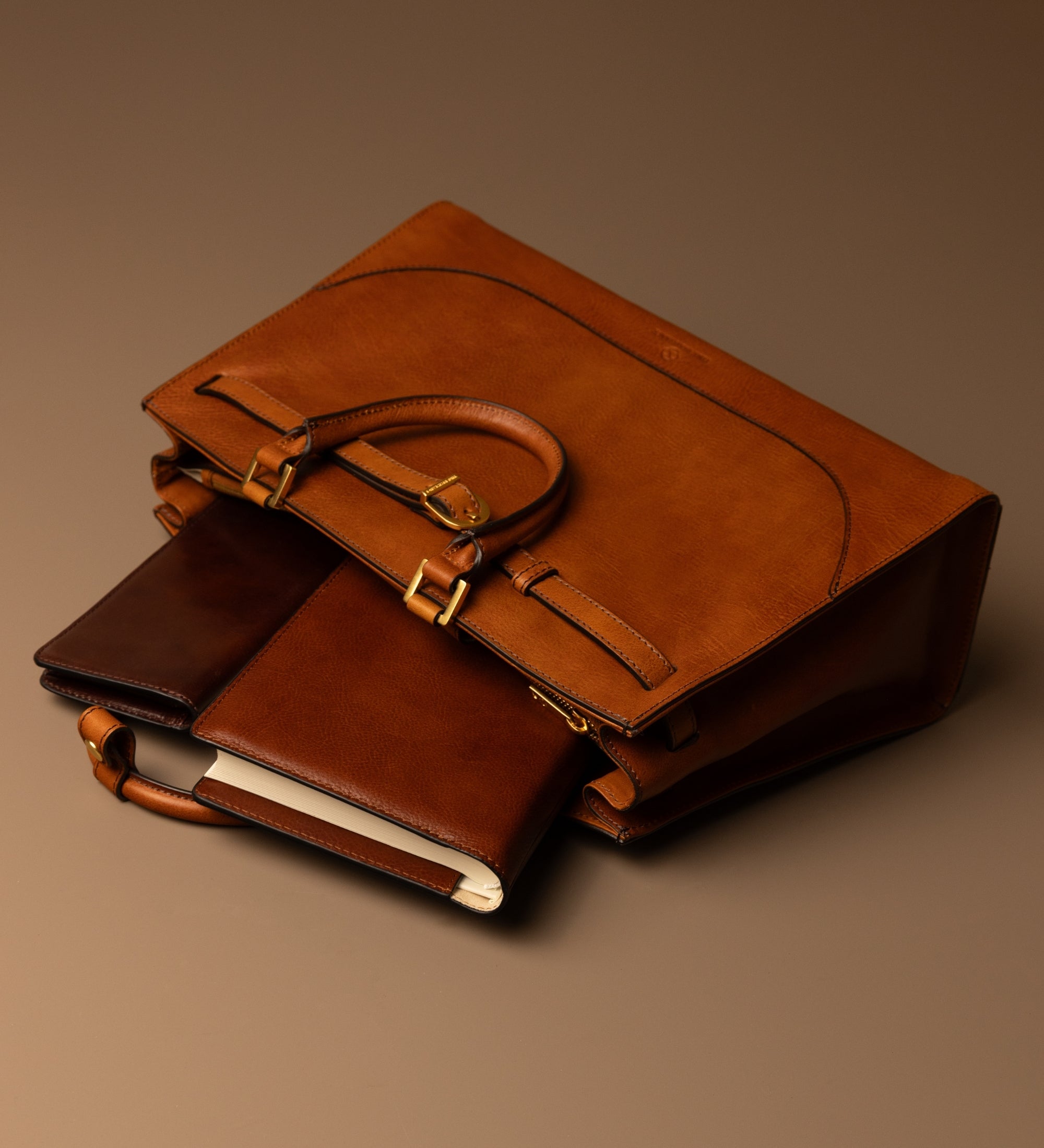 Skórzana torebka dla kobiet - Shirley