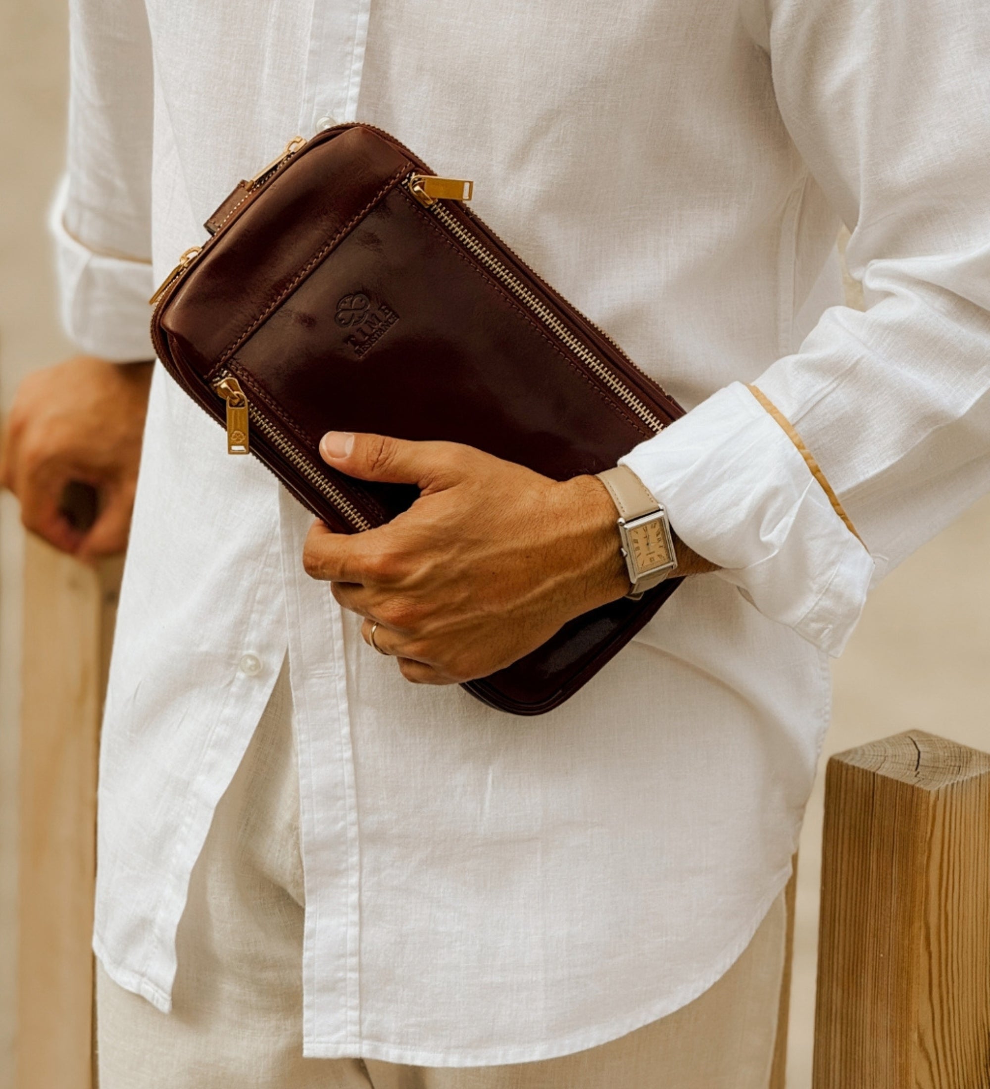 Skórzana torba typu sling, torba na klatkę piersiową - Kim