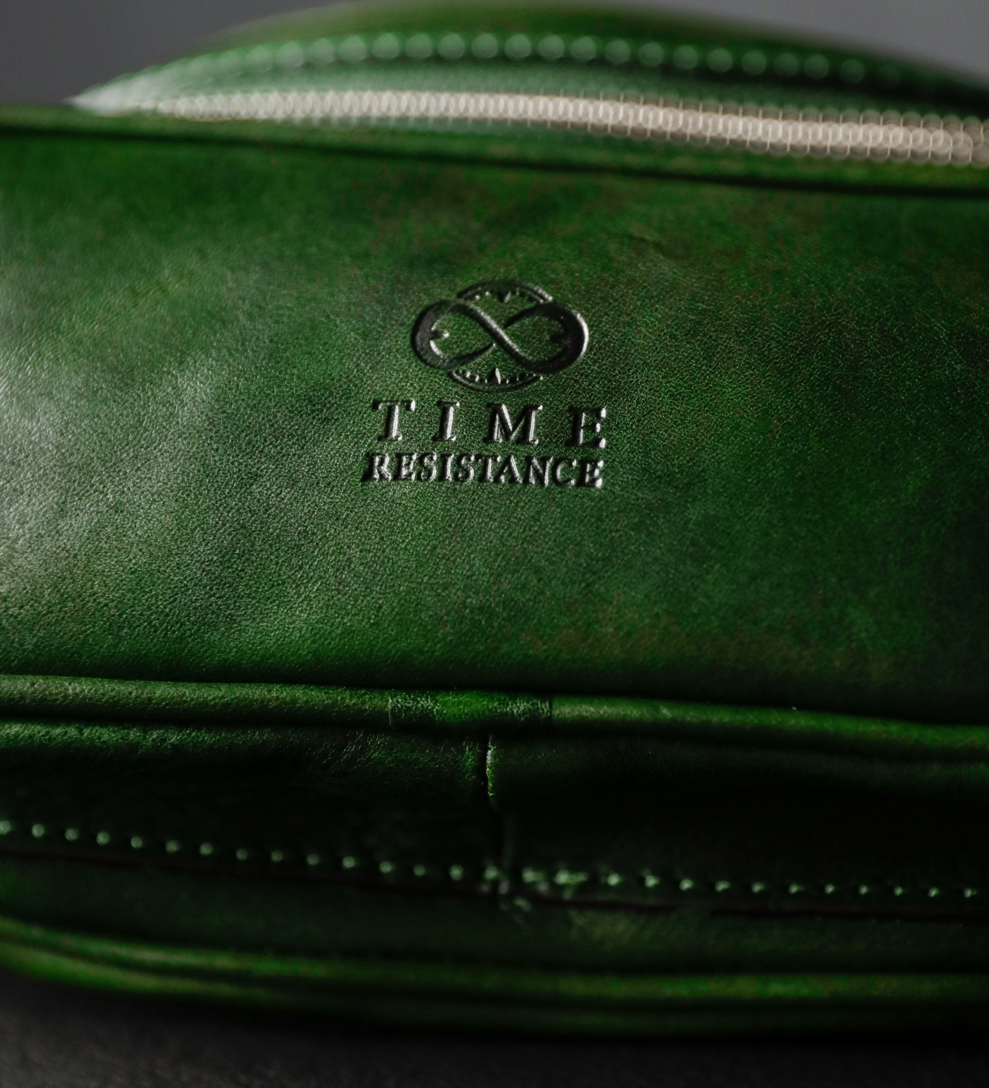 Skórzana torba typu sling nerka - Independent People