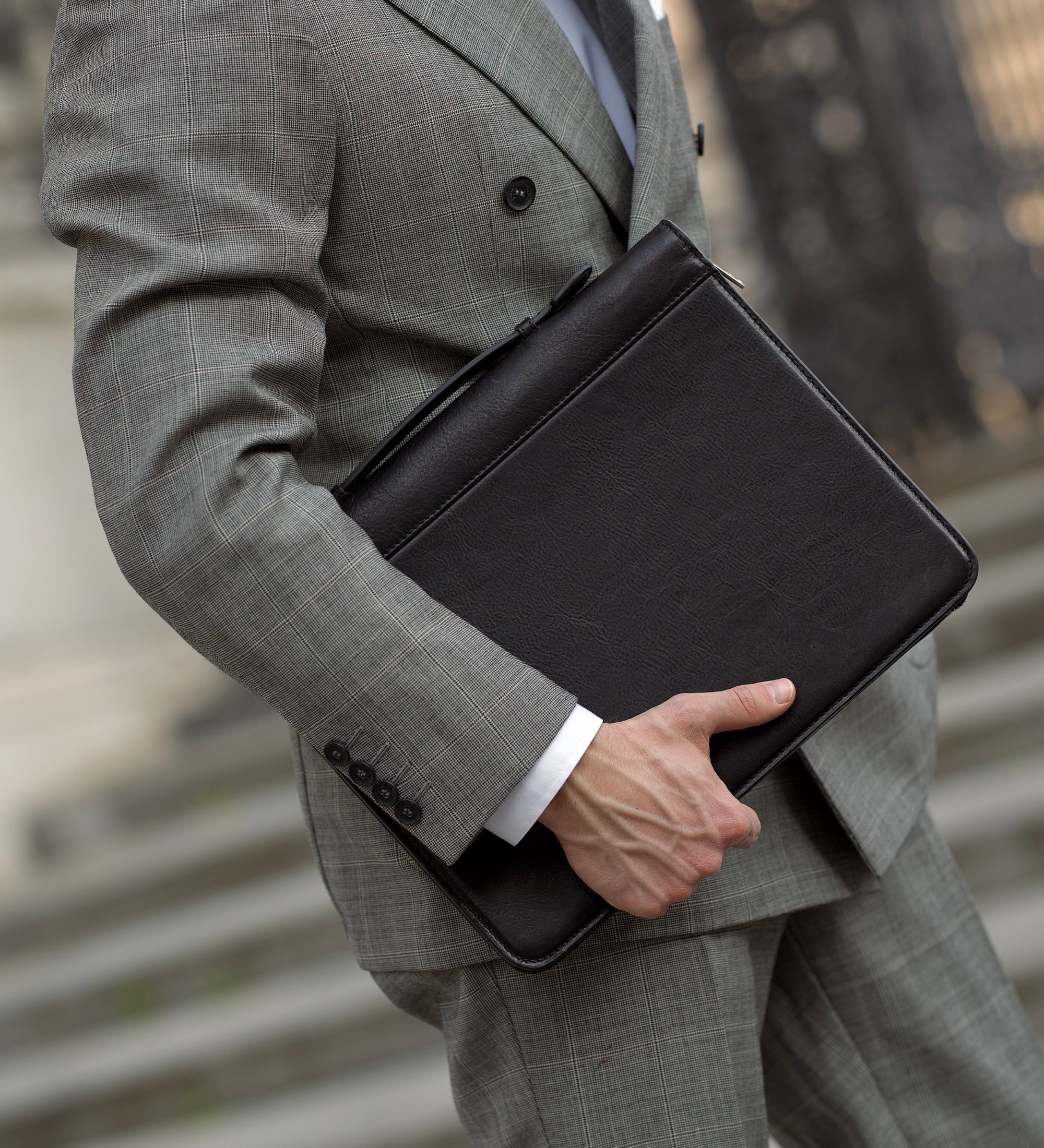 Skórzane etui na dokumenty z segregatorem - Joy in the Morning